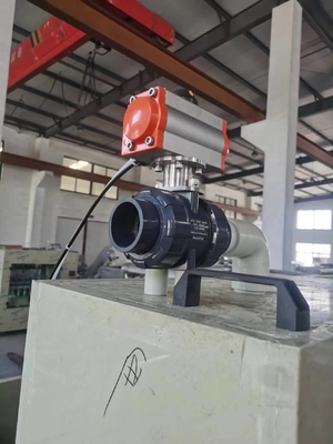 Hoogprecisie ZCG-12L Inline Automatic Liquid Filling Machine voor reinigingsproducten